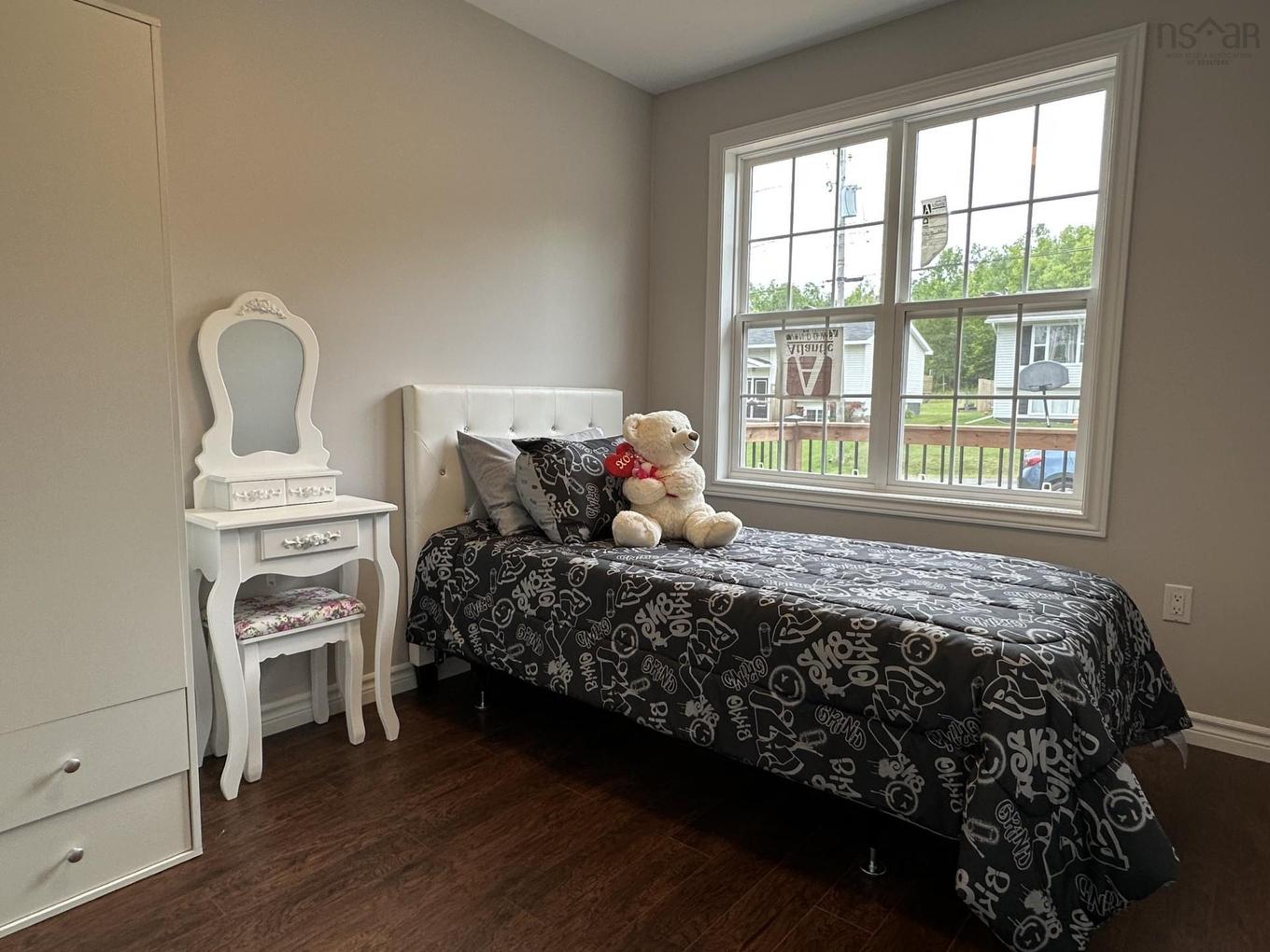 59 Fourteenth Street, Trenton, NS - Indoor Photo Showing Bedroom