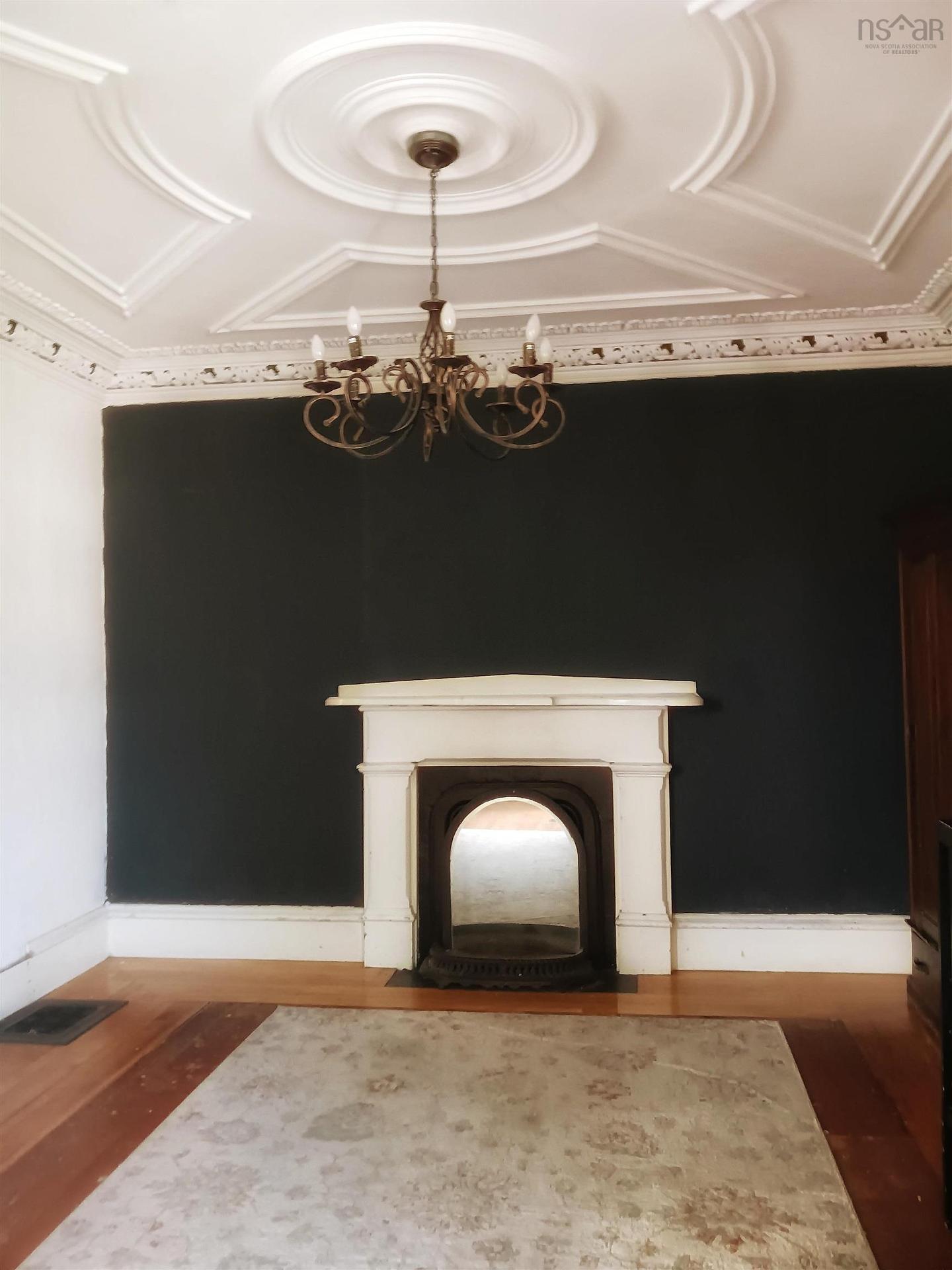 130 Mackay Street, Stellarton, NS - Indoor Photo Showing Other Room