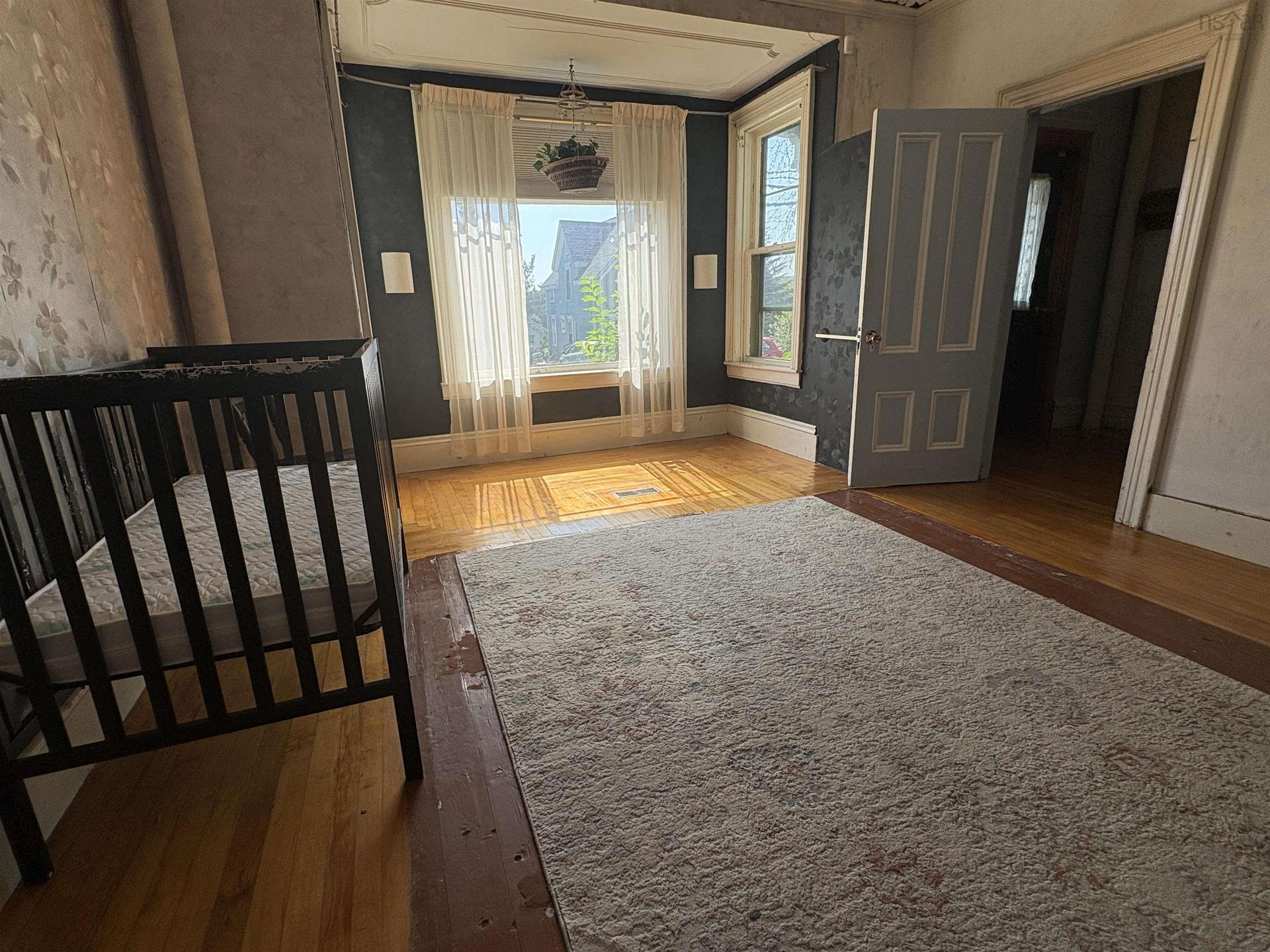 130 Mackay Street, Stellarton, NS - Indoor