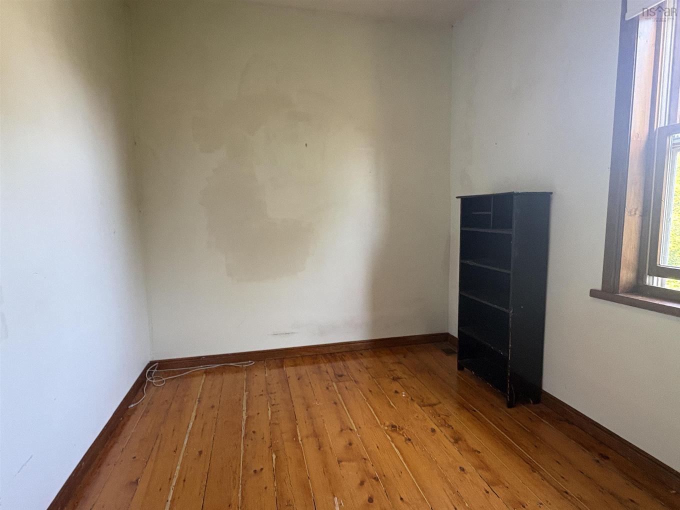 130 Mackay Street, Stellarton, NS - Indoor Photo Showing Other Room