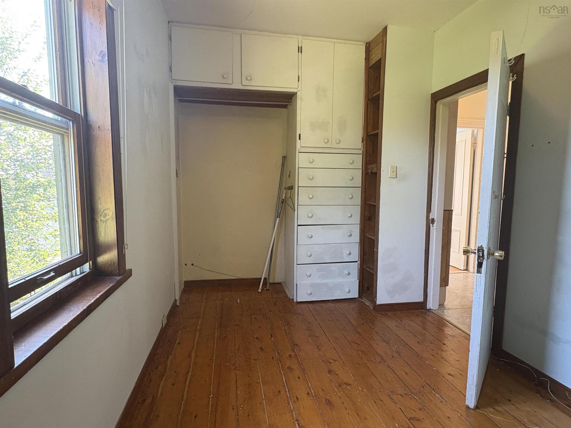 130 Mackay Street, Stellarton, NS - Indoor Photo Showing Other Room