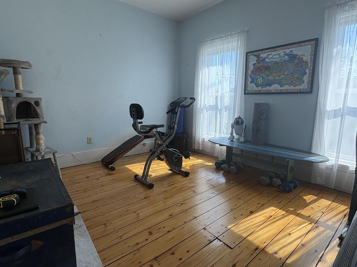 130 Mackay Street, Stellarton, NS - Indoor Photo Showing Gym Room