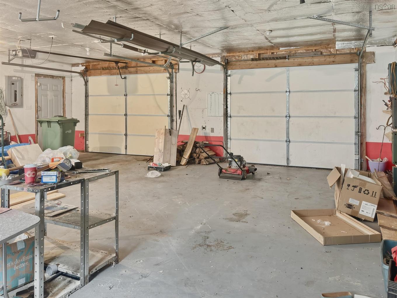 146 Pinky Creek Road, Parrsboro, NS - Indoor Photo Showing Garage