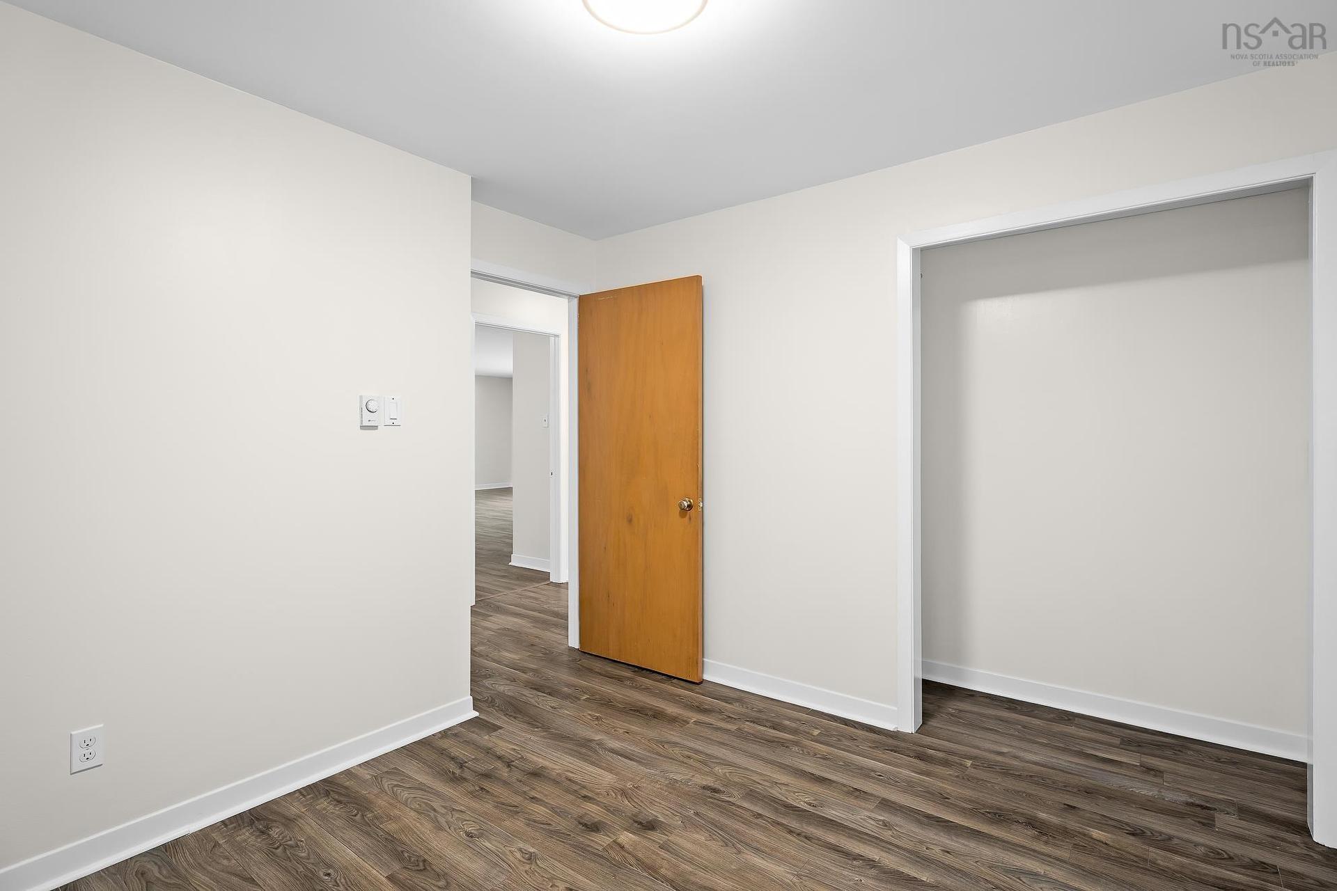 241 & 239 Lockview Road, Fall River, NS