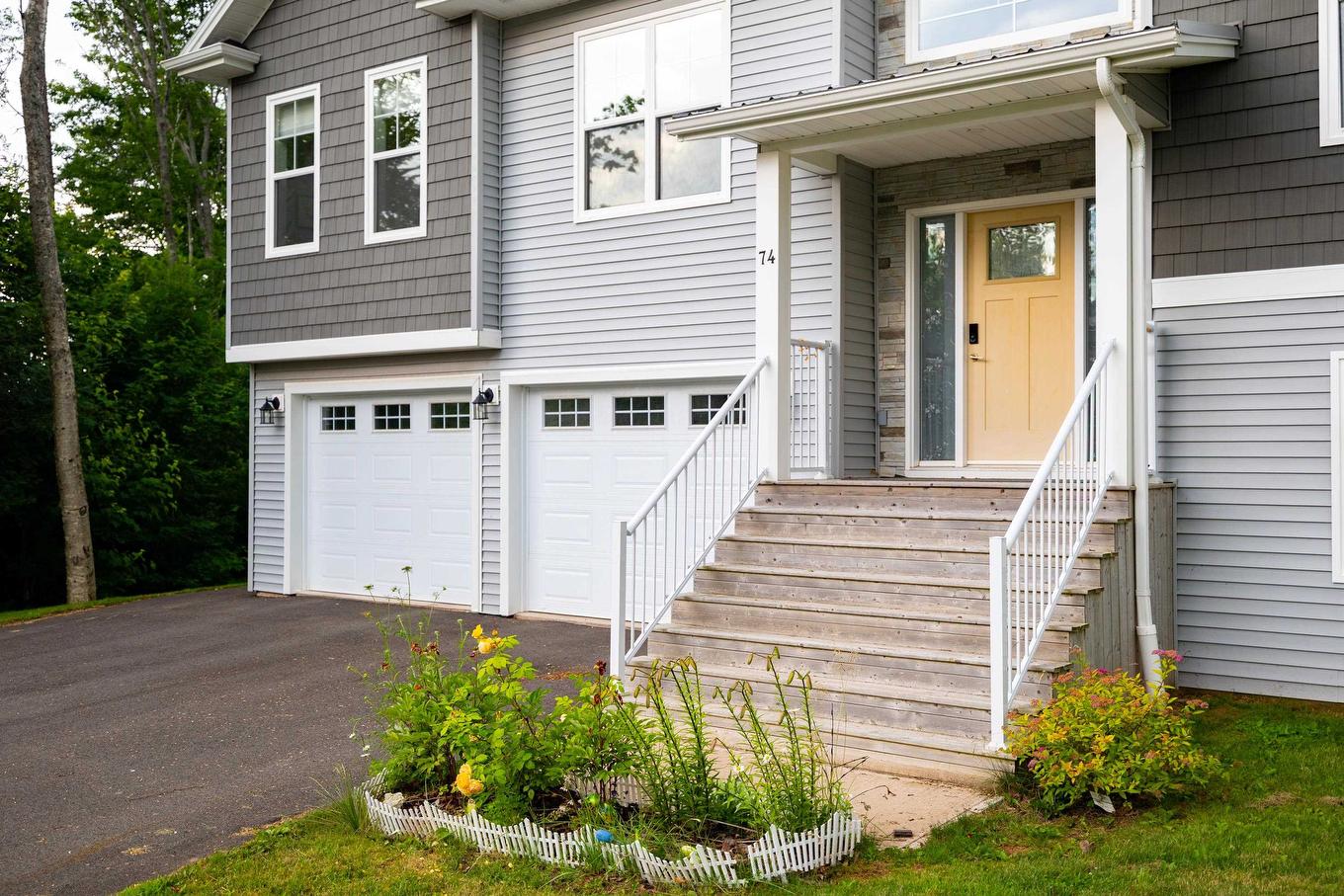 74 England Circle, Charlottetown, PE - Outdoor