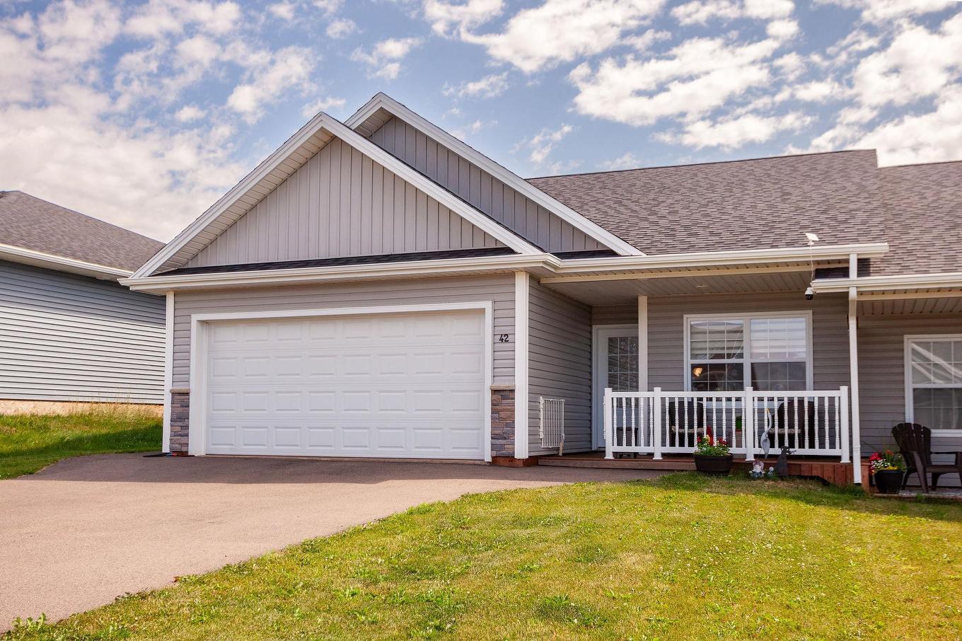 42 Beech Hill Avenue, Charlottetown, PE - Outdoor With Deck Patio Veranda