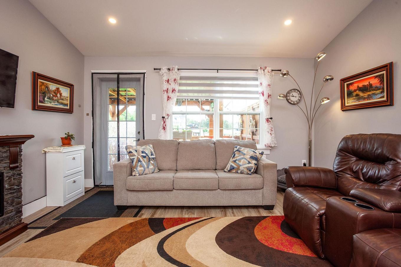42 Beech Hill Avenue, Charlottetown, PE - Indoor Photo Showing Living Room