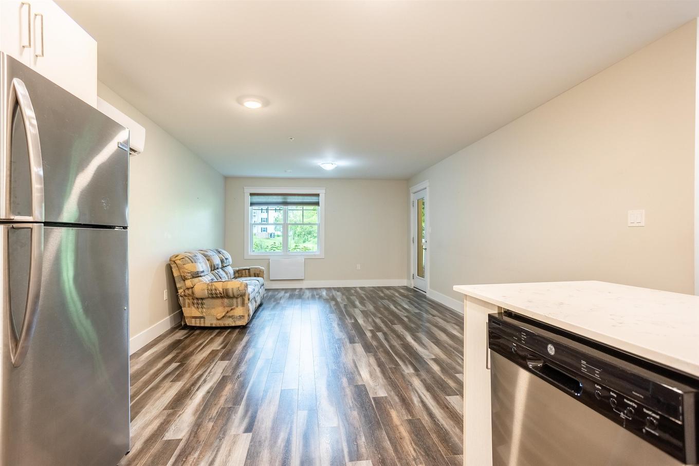 105 29 Stratford Road, Stratford, PE - Indoor