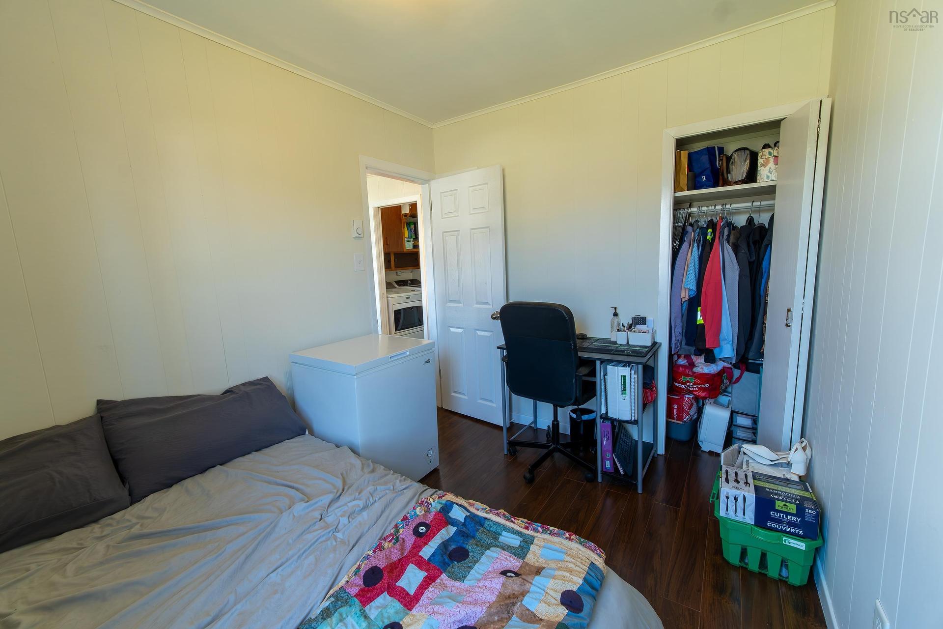 5 Edgewood Avenue, Amherst, NS - Indoor Photo Showing Bedroom