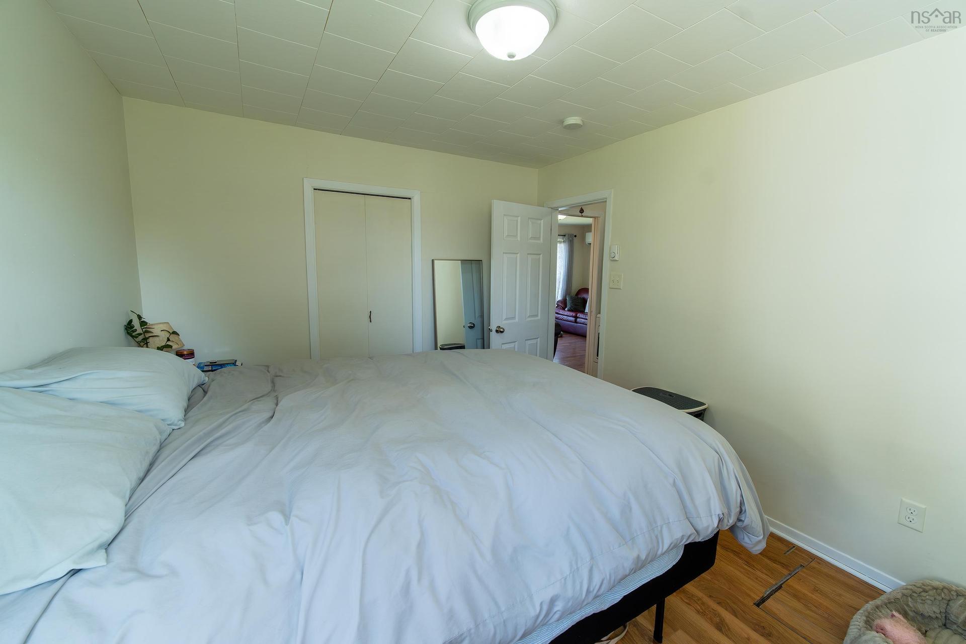 5 Edgewood Avenue, Amherst, NS - Indoor Photo Showing Bedroom