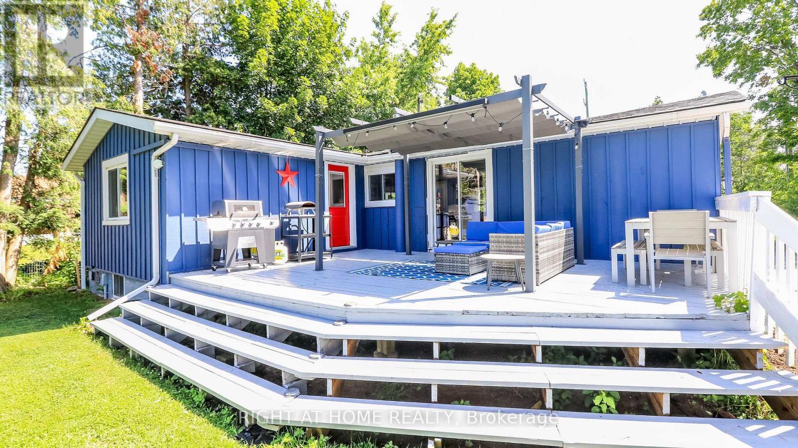 2988 25Th Sideroad, Innisfil, ON - Outdoor