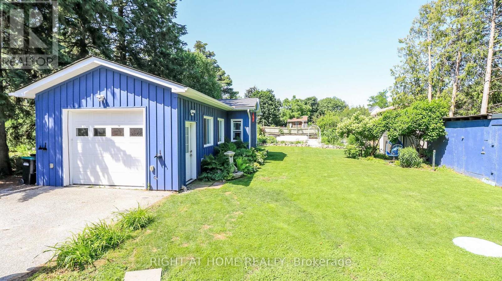 2988 25Th Sideroad, Innisfil, ON - Outdoor