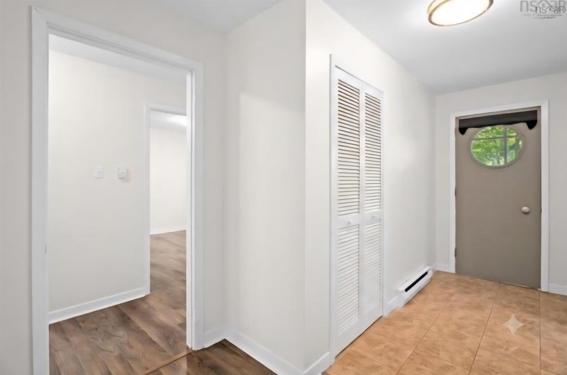 241 & 239 Lockview Road, Fall River, NS - Indoor Photo Showing Other Room