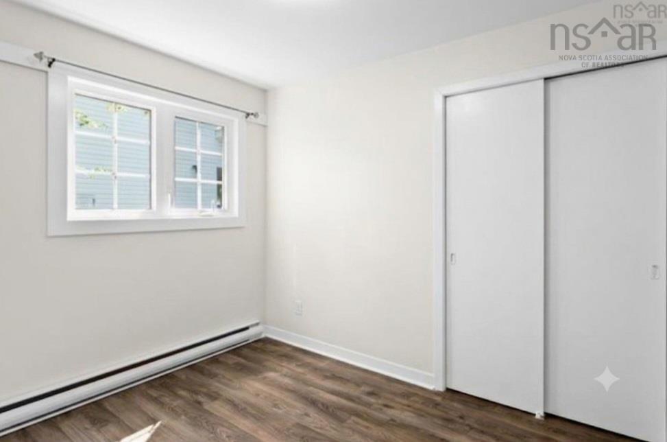 241 & 239 Lockview Road, Fall River, NS - Indoor Photo Showing Other Room