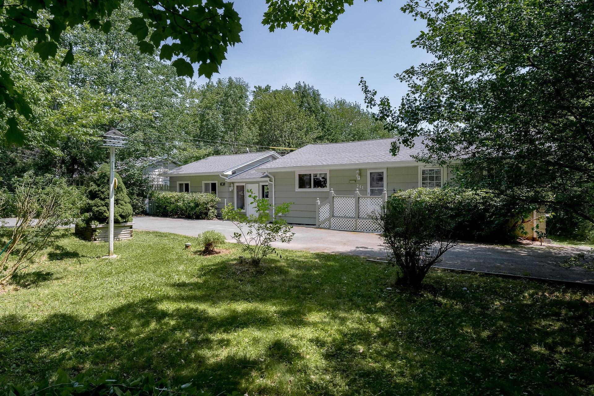 241 & 239 Lockview Road, Fall River, NS - Outdoor With Deck Patio Veranda