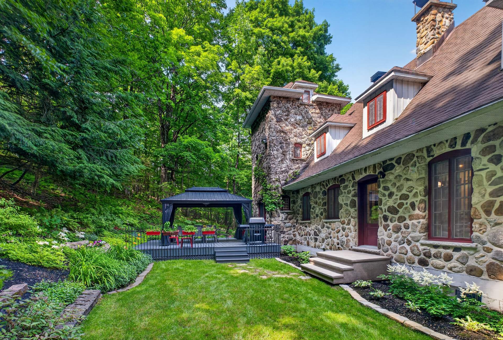 Cour - 751 Ch. Duplessis, Sherbrooke (Fleurimont), QC - Outdoor With Deck Patio Veranda