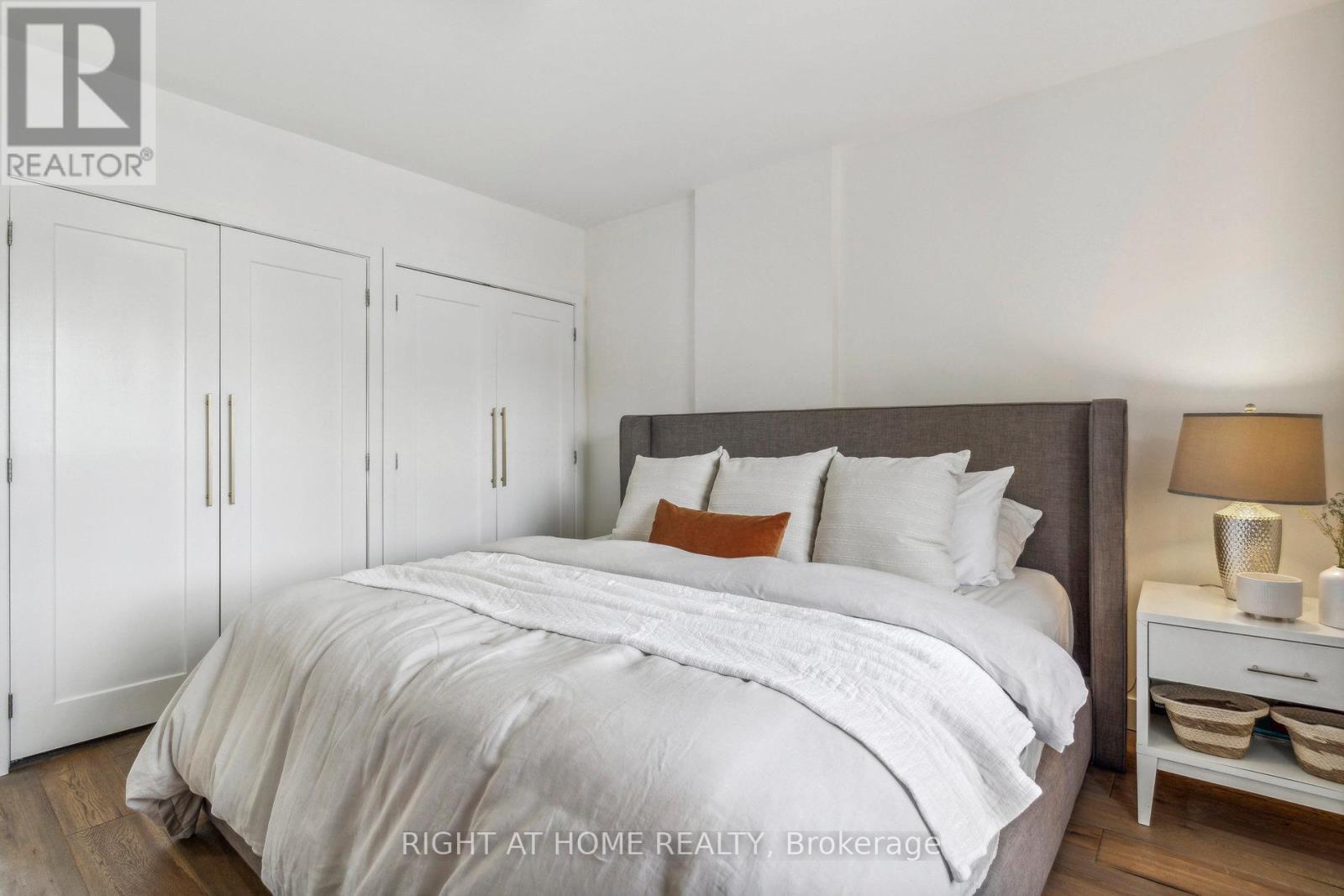 141 O'Connor Drive, Toronto, ON - Indoor Photo Showing Bedroom