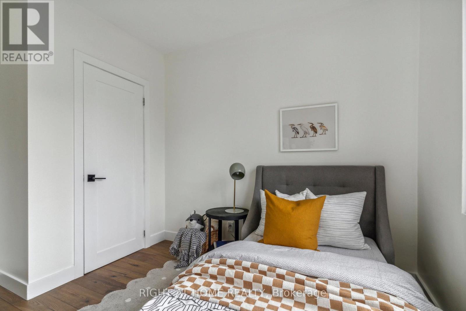 141 O'Connor Drive, Toronto, ON - Indoor Photo Showing Bedroom