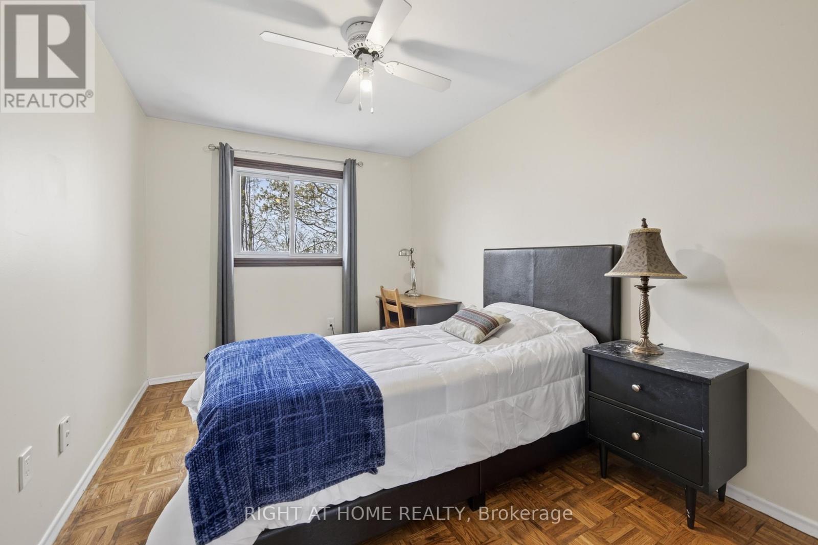 47 - 2 Bernick Drive, Barrie, ON - Indoor Photo Showing Bedroom
