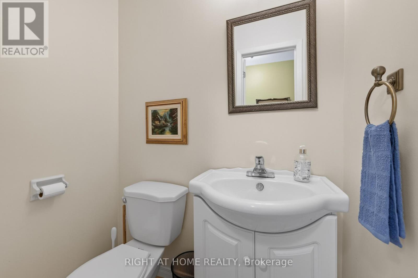 47 - 2 Bernick Drive, Barrie, ON - Indoor Photo Showing Bathroom