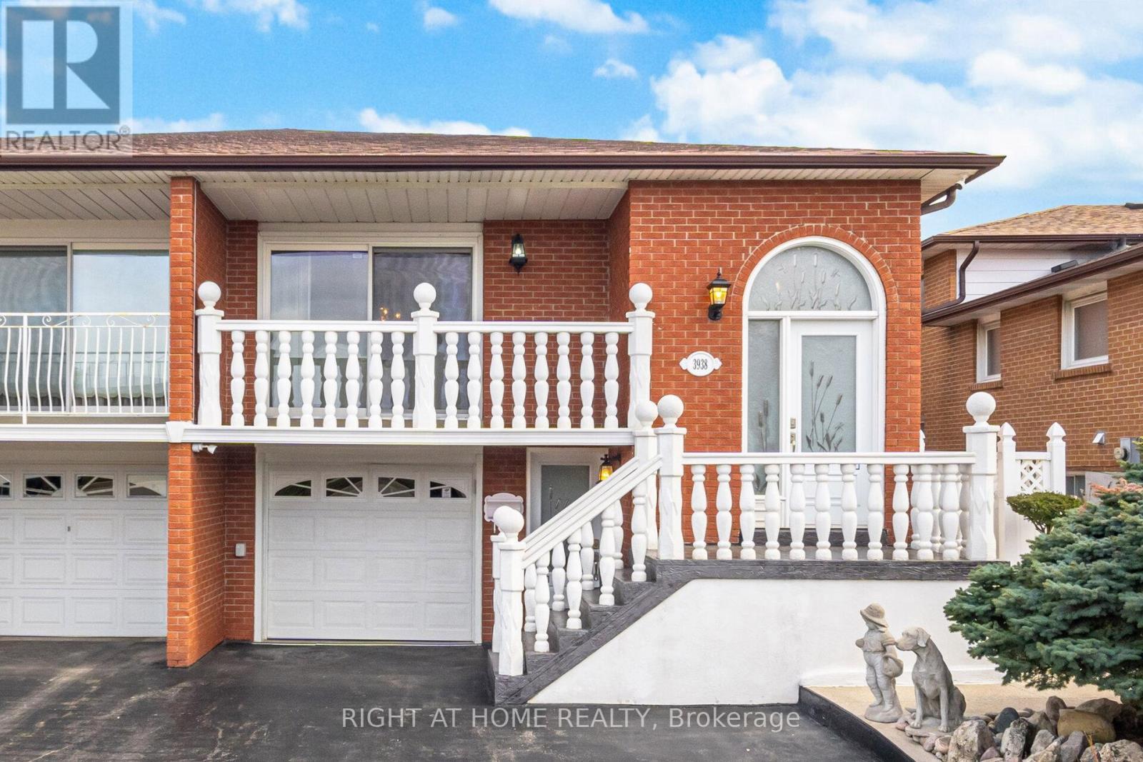 3938 Midhurst Lane, Mississauga, ON - Outdoor
