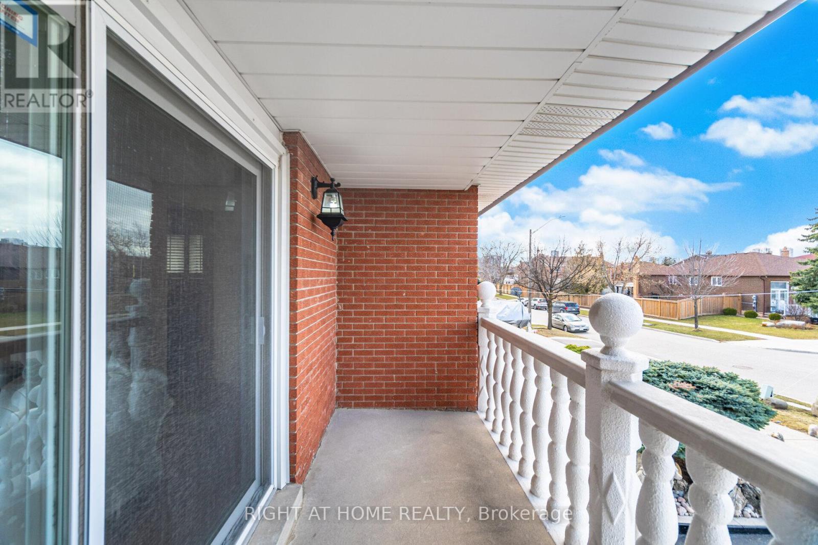 3938 Midhurst Lane, Mississauga, ON - Outdoor With Exterior