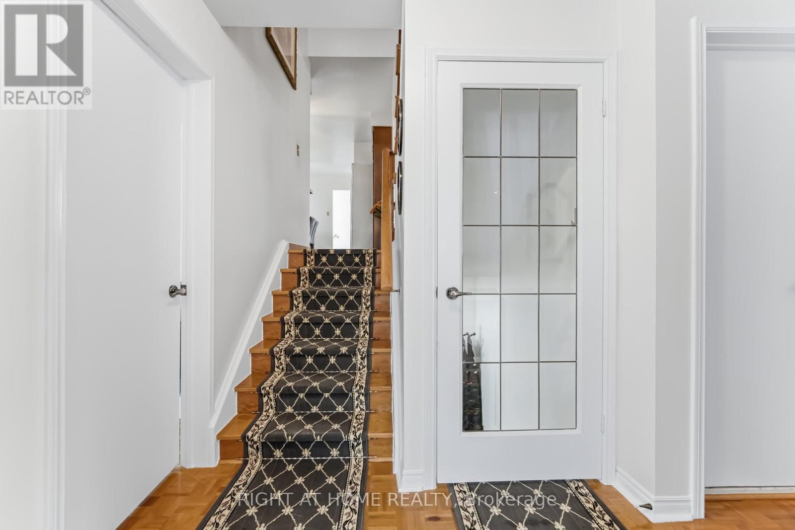 3938 Midhurst Lane, Mississauga, ON - Indoor Photo Showing Other Room