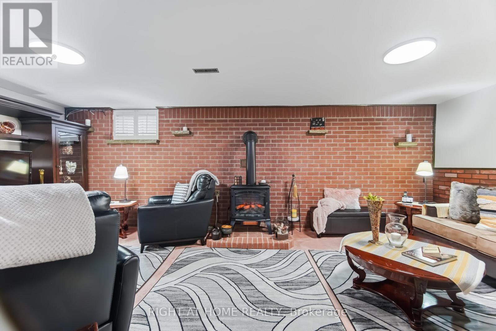 3938 Midhurst Lane, Mississauga, ON - With Exterior