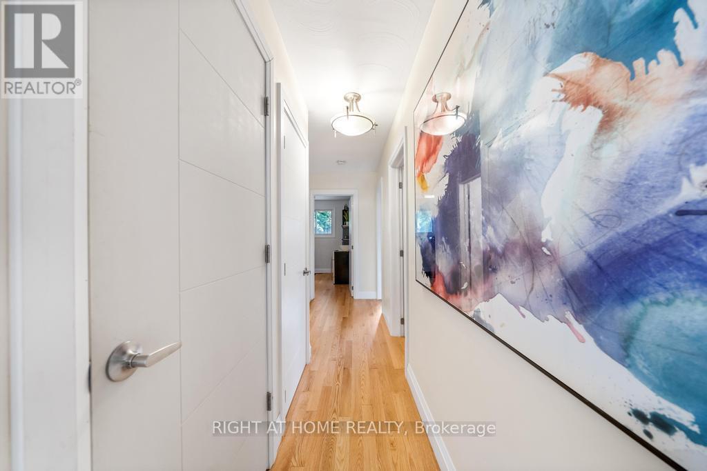 494 Ferguson Avenue N, Hamilton, ON - Indoor Photo Showing Other Room