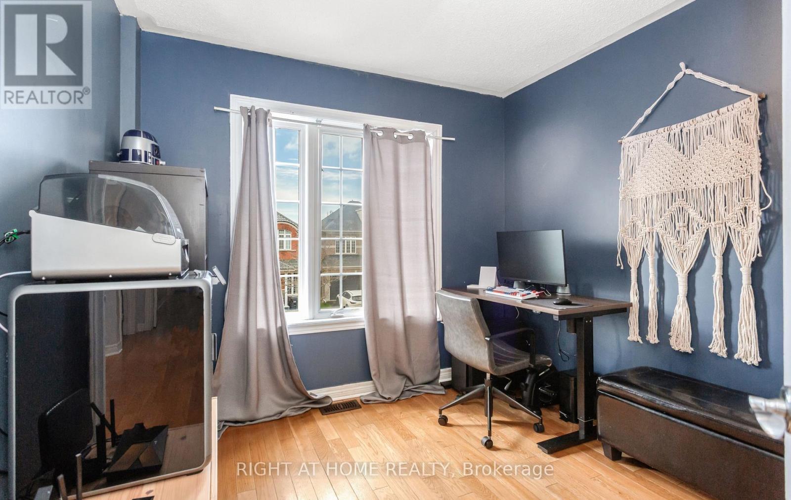 3852 Bloomington Crescent, Mississauga, ON - Indoor Photo Showing Office
