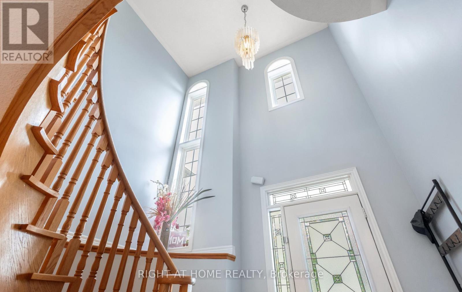 3852 Bloomington Crescent, Mississauga, ON - Indoor Photo Showing Other Room