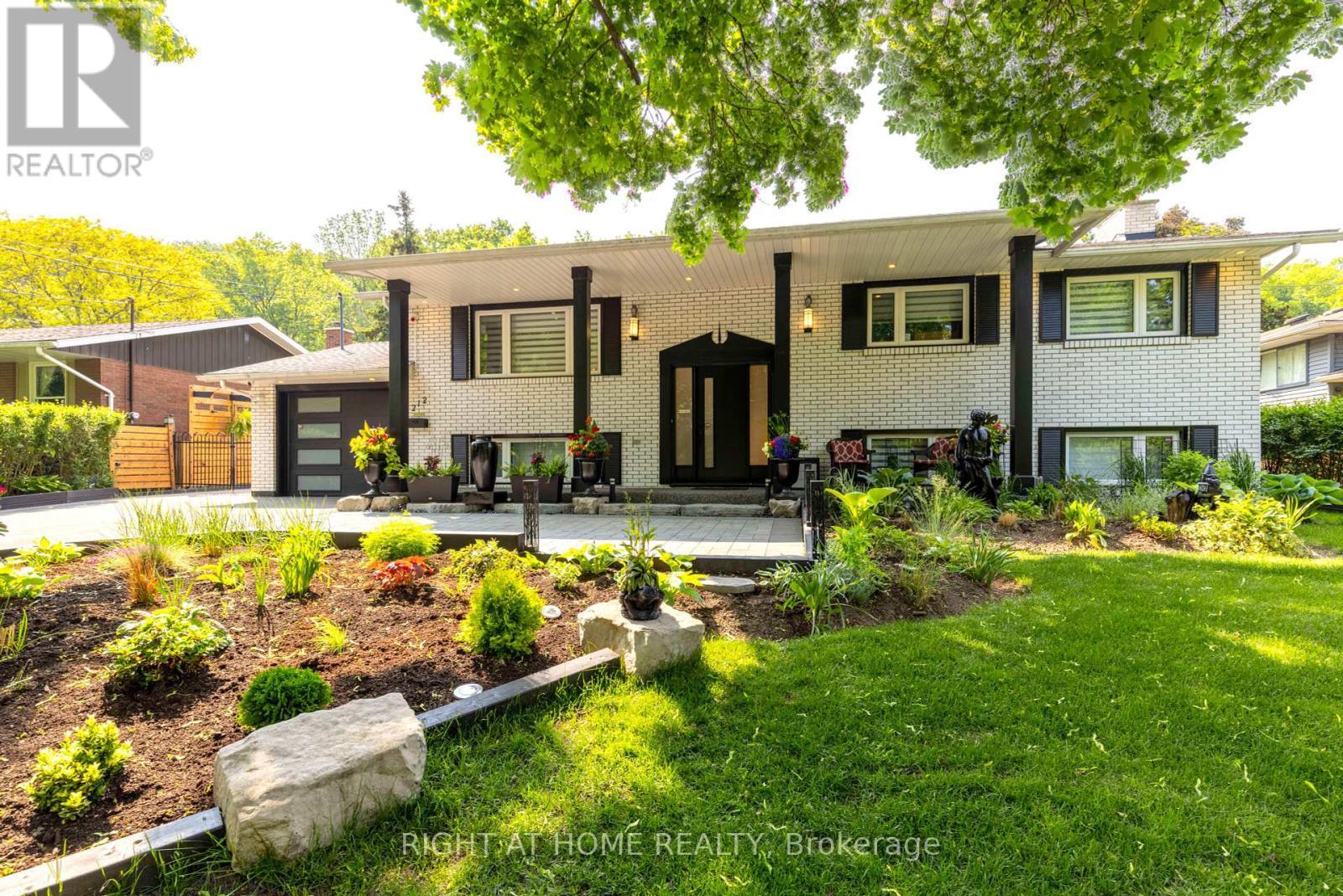 212 Lockhart Drive, St. Catharines, ON - Outdoor
