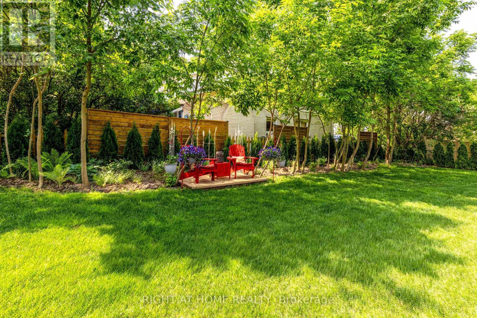 212 Lockhart Drive, St. Catharines, ON - Outdoor