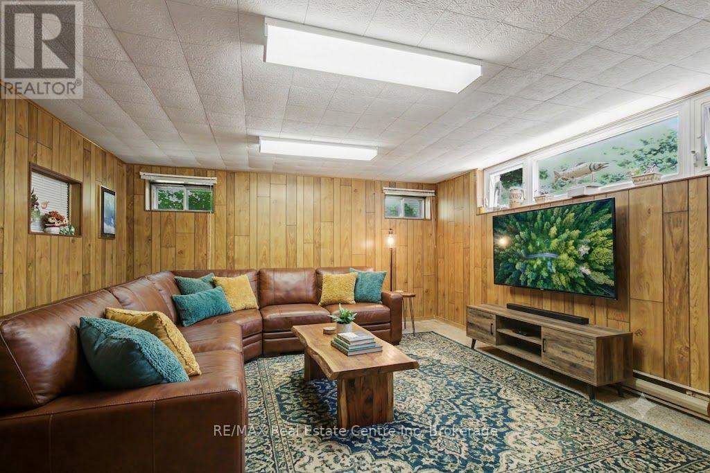 Virtually Staged - 23 Northwood Crescent, Guelph (Willow West/Sugarbush/West Acres), ON - Indoor Photo Showing Other Room