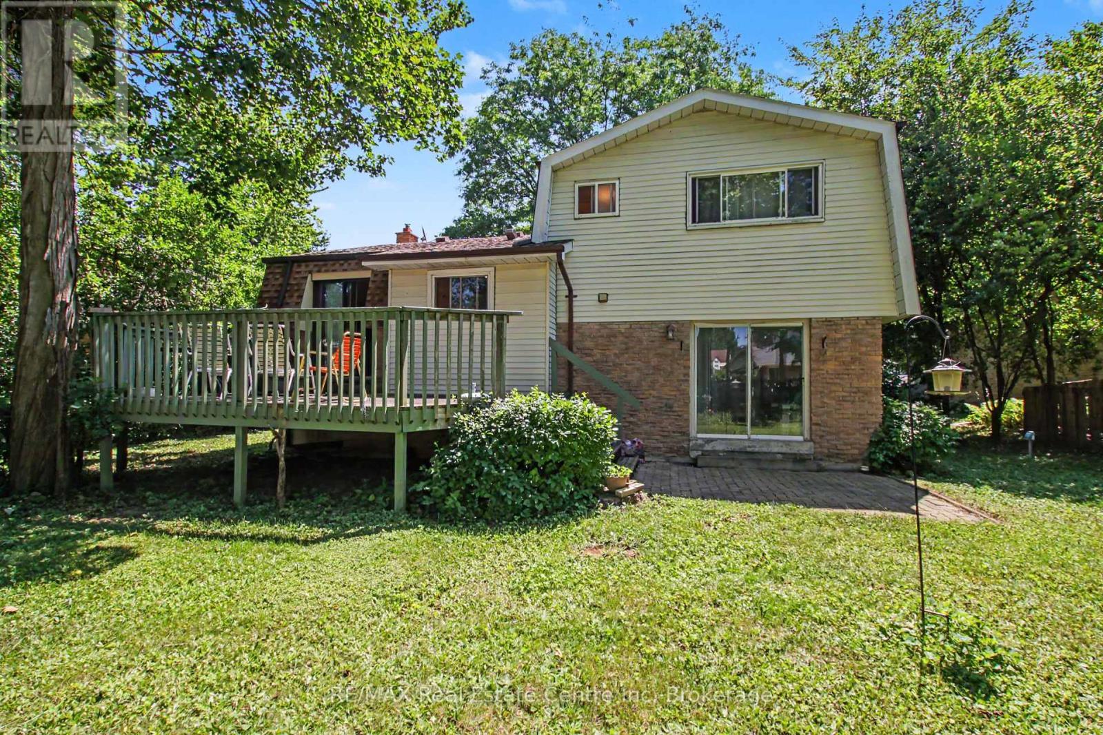 23 Northwood Crescent, Guelph (Willow West/Sugarbush/West Acres), ON - Outdoor With Deck Patio Veranda