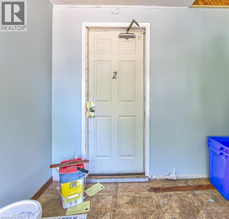 819 Duke Street, Cambridge, ON - Photo Showing Other Room