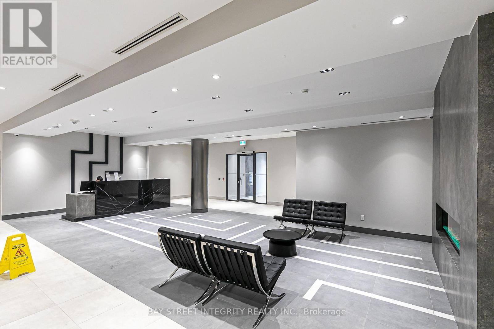 710 - 3260 Sheppard Avenue E, Toronto, ON - Indoor Photo Showing Other Room