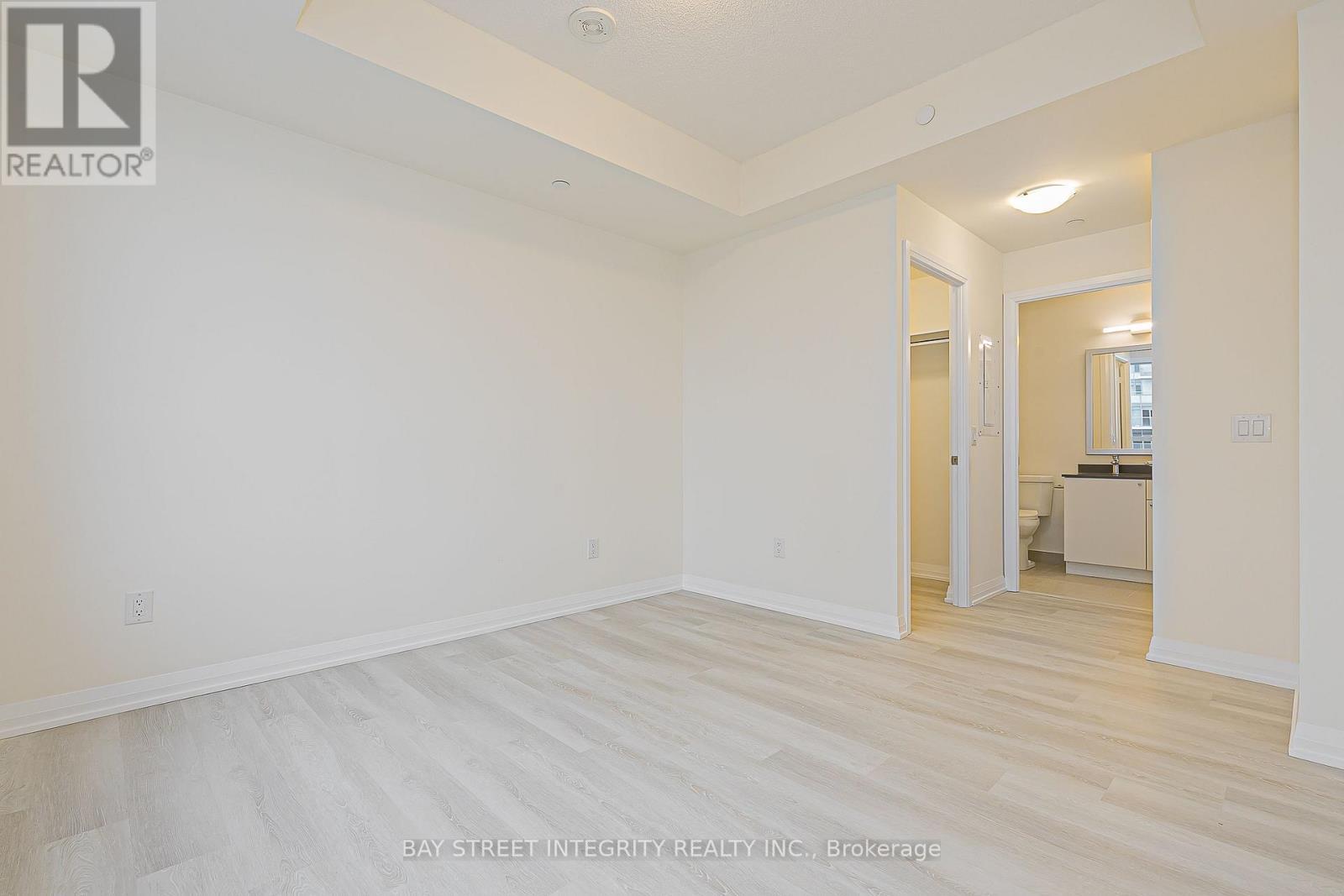 710 - 3260 Sheppard Avenue E, Toronto, ON - Indoor Photo Showing Other Room