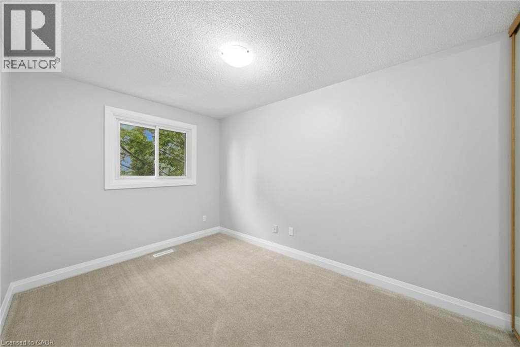 2155 Duncaster Drive Unit# 2, Burlington, ON - Indoor Photo Showing Other Room