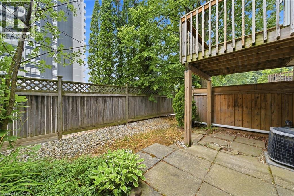 2155 Duncaster Drive Unit# 2, Burlington, ON - Outdoor