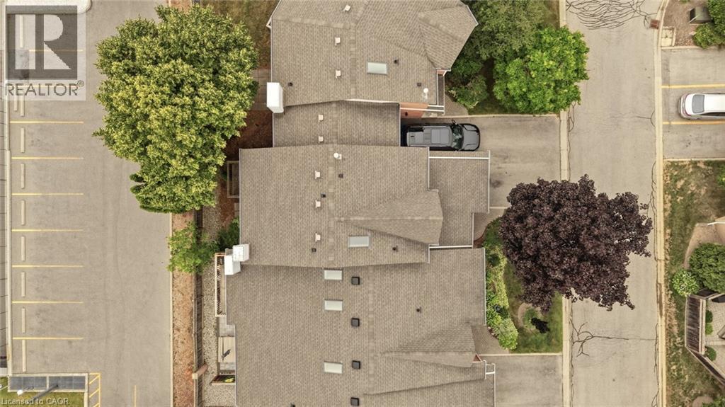 2155 Duncaster Drive Unit# 2, Burlington, ON - Outdoor
