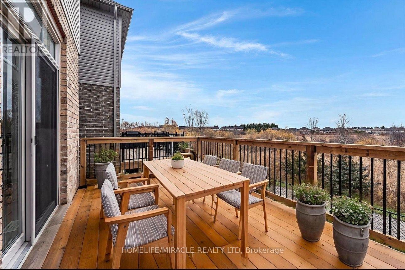 121 Steeplechase Way, Waterloo, ON - Outdoor With Deck Patio Veranda With Exterior