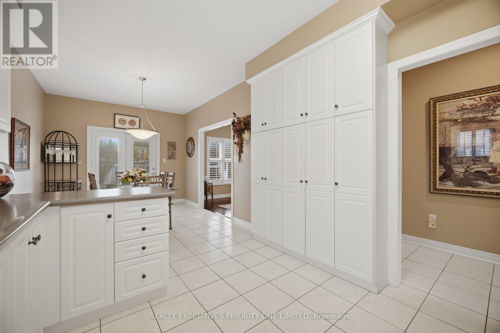 222 Caproni Drive, Vaughan, ON - Indoor
