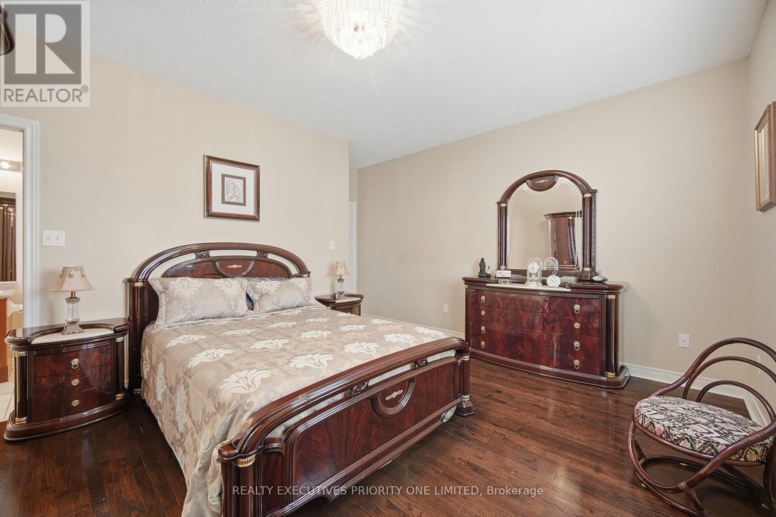 222 Caproni Drive, Vaughan, ON - Indoor Photo Showing Bedroom