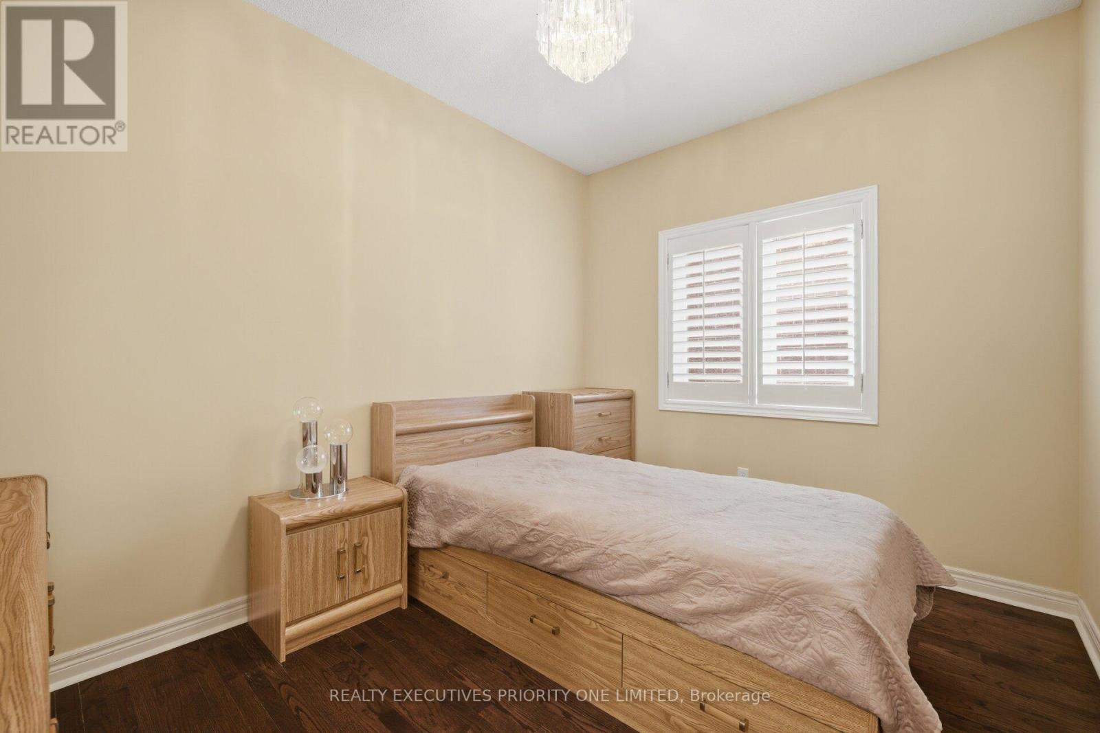 222 Caproni Drive, Vaughan, ON - Indoor Photo Showing Bedroom