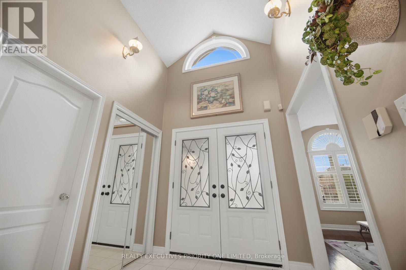 222 Caproni Drive, Vaughan, ON - Indoor Photo Showing Other Room