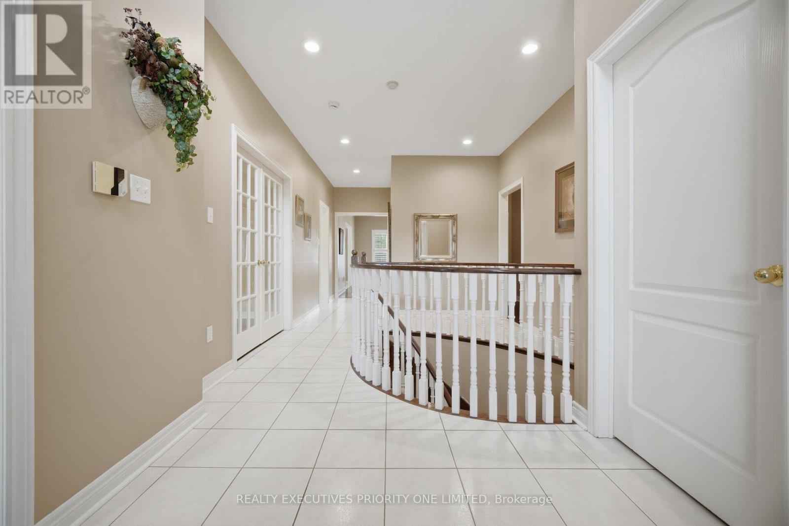 222 Caproni Drive, Vaughan, ON - Indoor Photo Showing Other Room