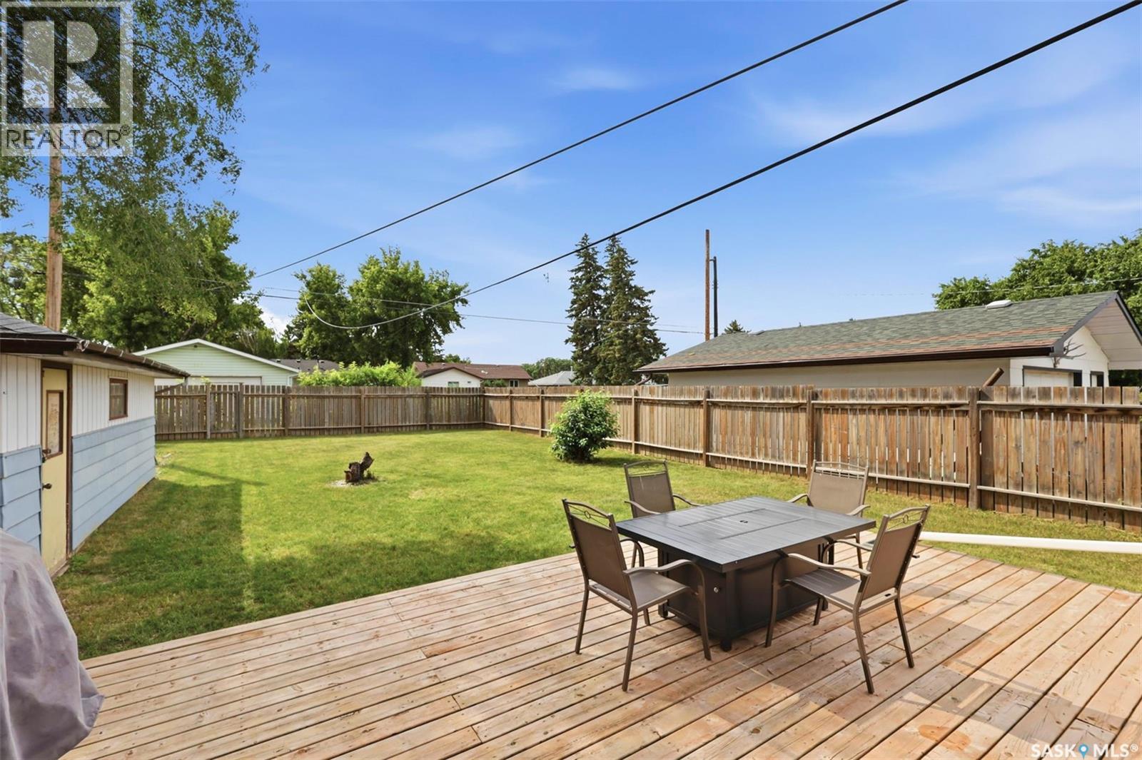 917 S Avenue N, Saskatoon, SK - Outdoor With Deck Patio Veranda