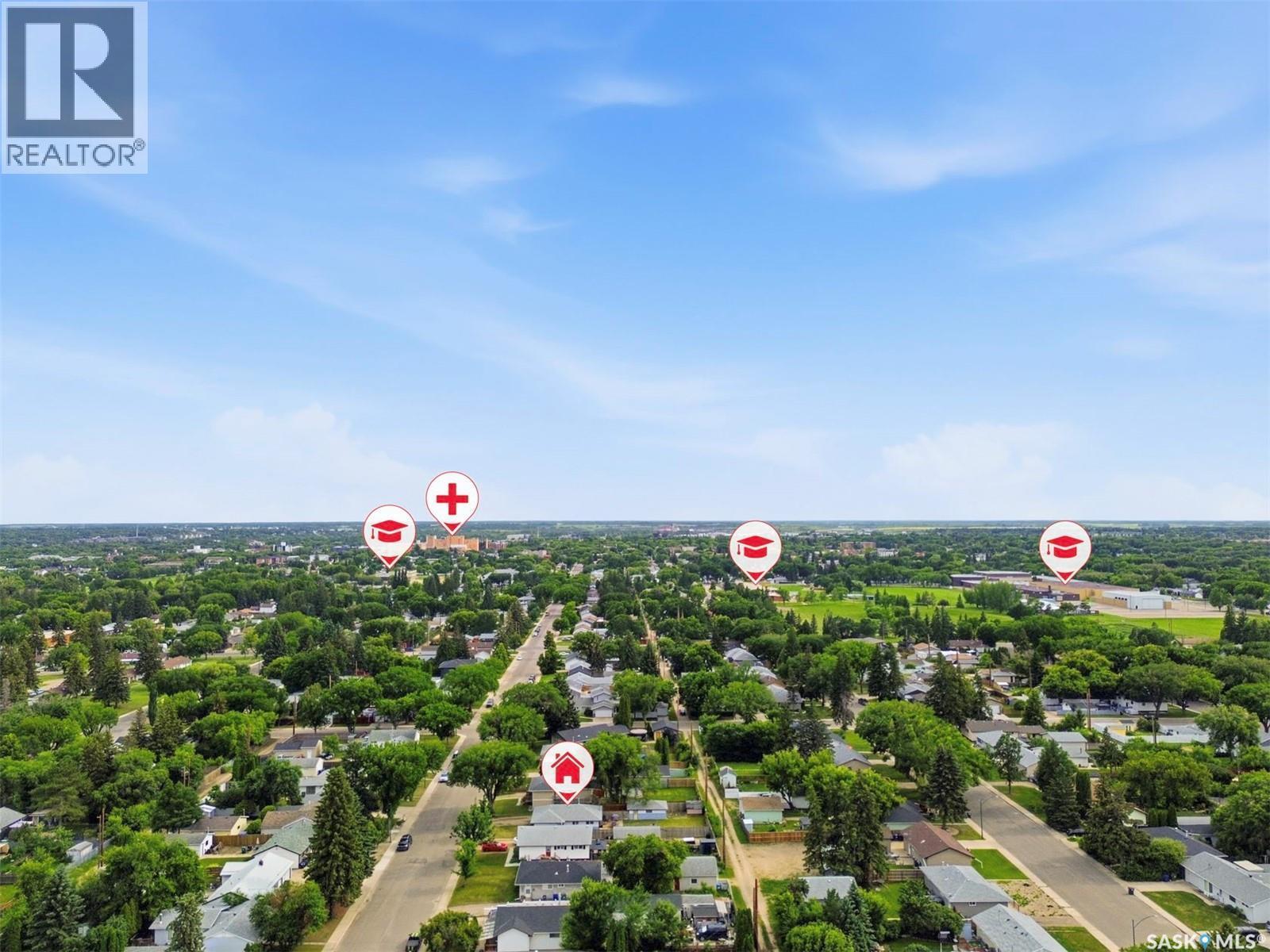 917 S Avenue N, Saskatoon, SK - Outdoor With View