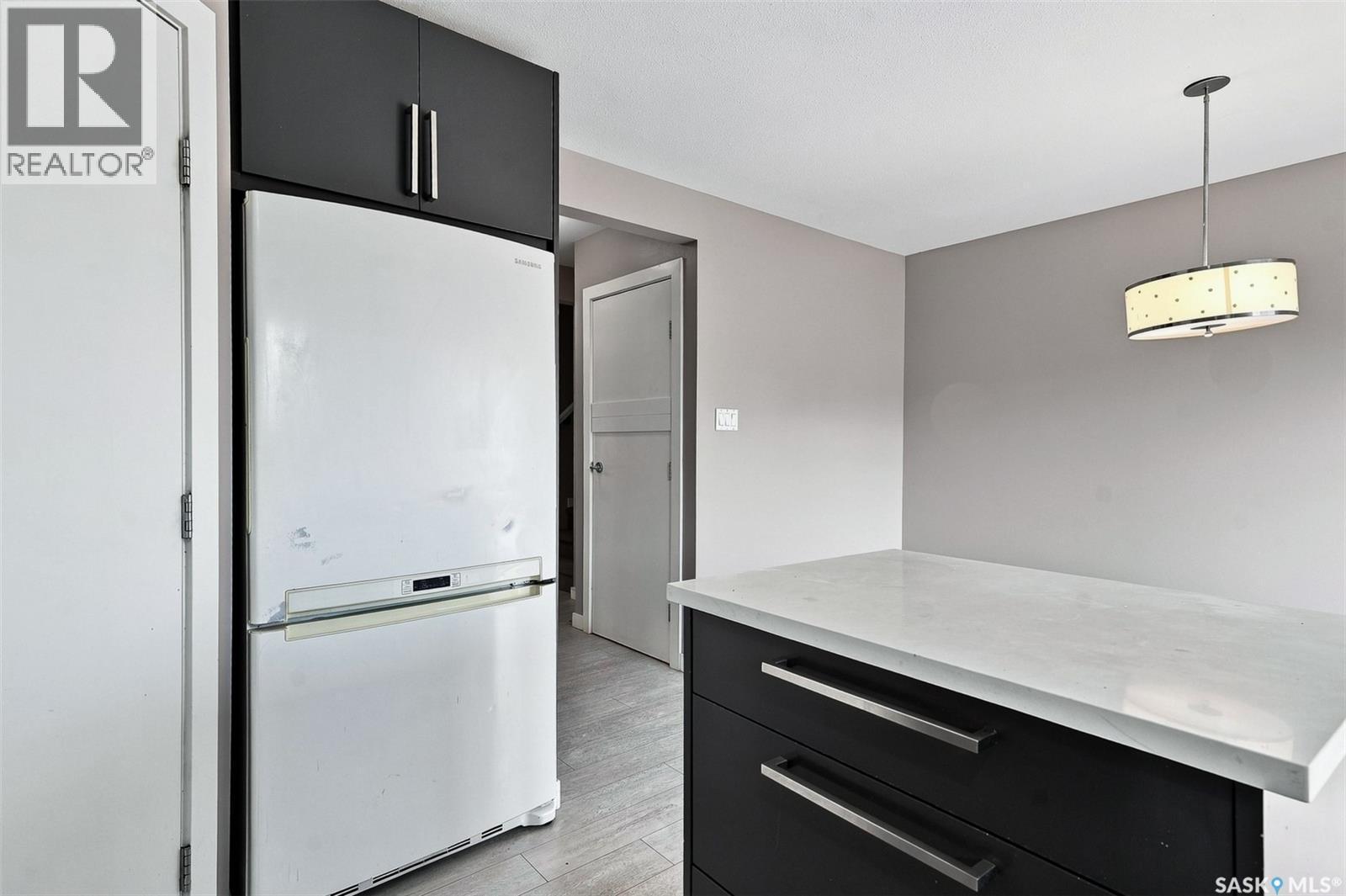 3107 Mcclocklin Road, Saskatoon, SK - Indoor